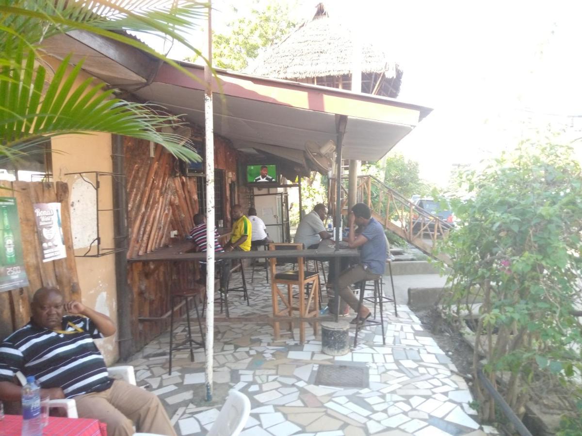 Kicec Bar And Guest House Airport Dar es Salaam Exteriör bild