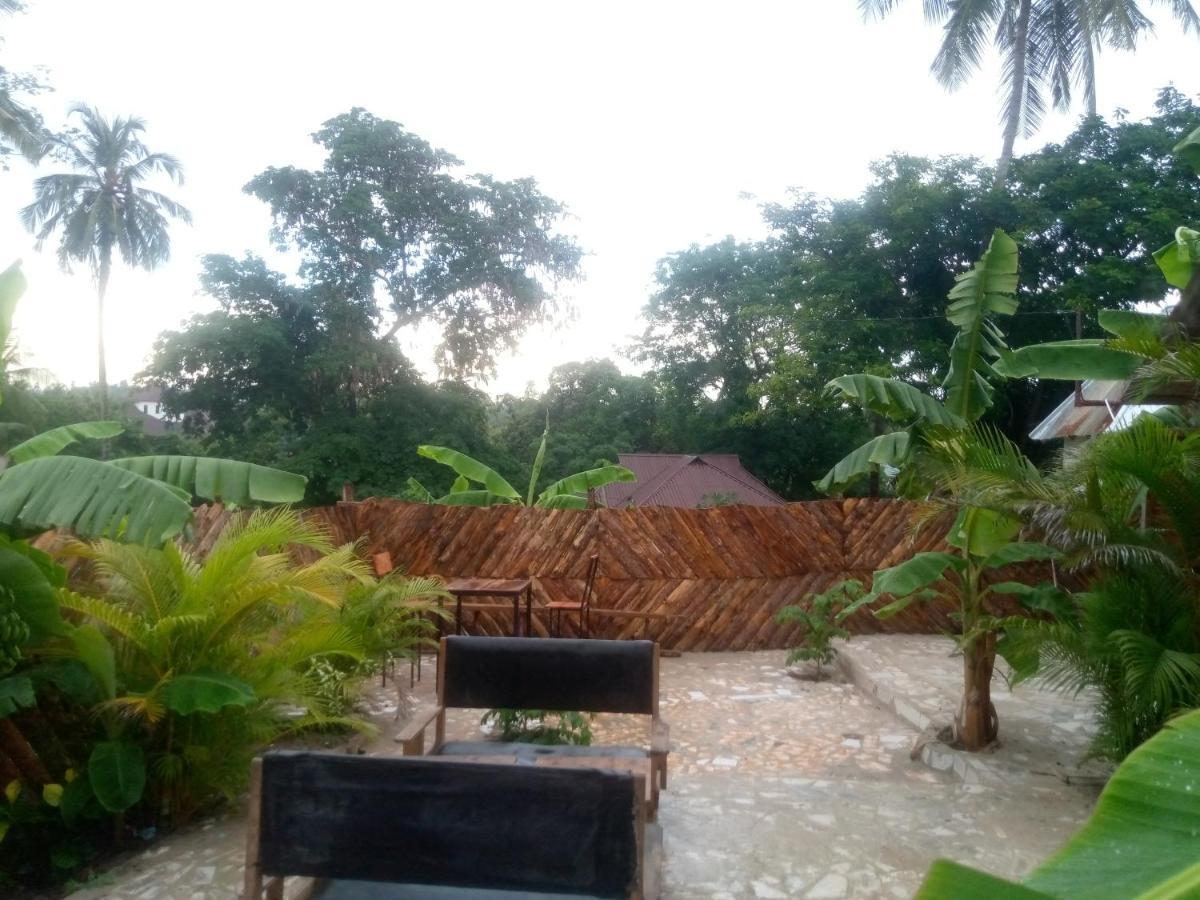 Kicec Bar And Guest House Airport Dar es Salaam Exteriör bild