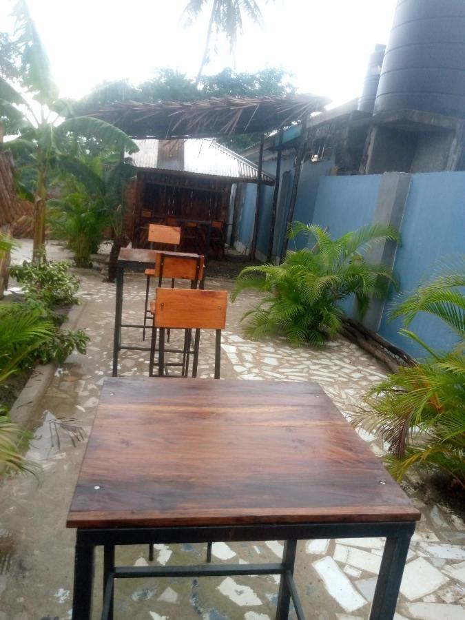 Kicec Bar And Guest House Airport Dar es Salaam Exteriör bild